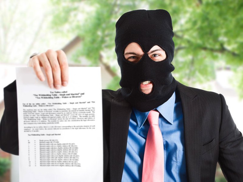 Банк нарушает ваши права, продал долг коллекторам. Как защитить свои персональные данные?